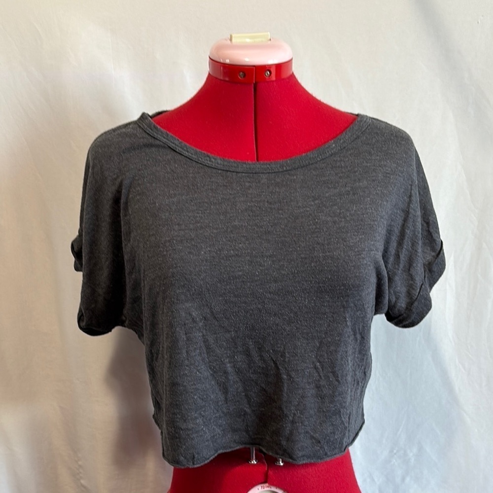 Ardene Gray Relaxed Crop Top with Cuffed Sleeves SM413